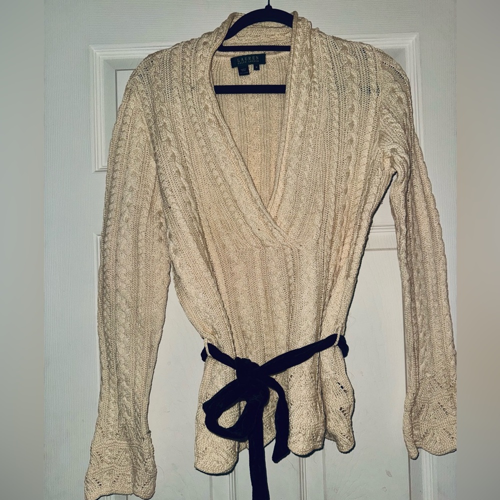 Lauren Ralph Lauren Cream Cableknit Vneck Sweater with Velvet Belt- Size M